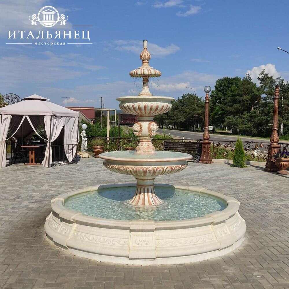 Садовый фонтан Три Льва