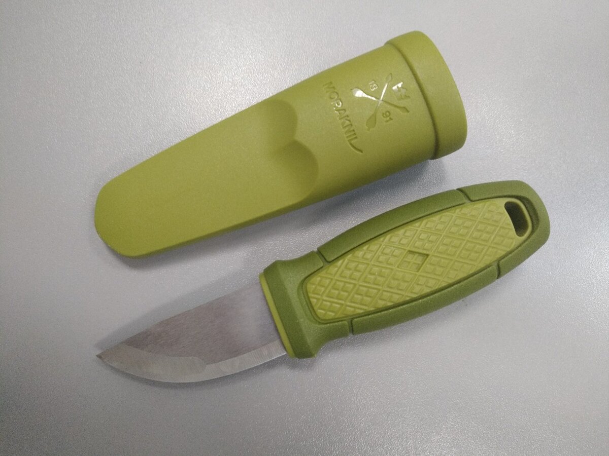 Новые ножи 2023. Мора Элдрис темляк. Топ складных ножей 2023. Лучший нож 2023 года. Модернизация ножа мора Элдрис.
