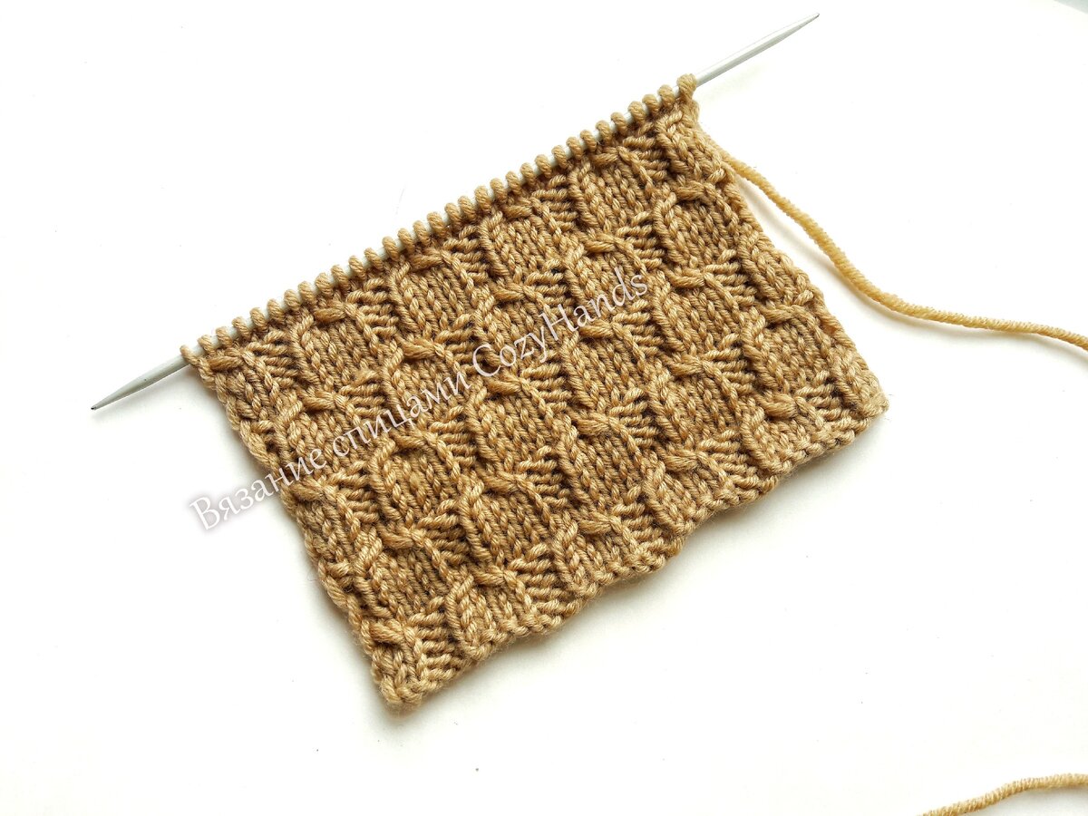 Рельефный узор спицами