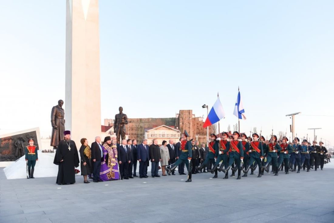 открыли севастопольскую