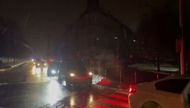    Киев без сета Цитата из видео «Киев без света. Атаки на Херсон. Ситуация на ЗАЭС»