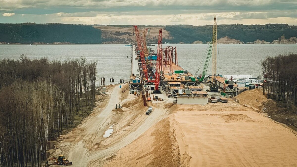     В январе 2023 года приступят к строительству трассы Симферополь — Ростов-на-Дону, сообщил временно исполняющий обязанности губернатора Запорожской области Евгений Балицкий.