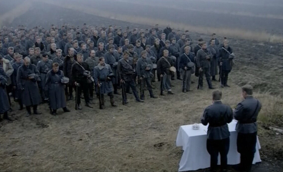 Политбеседа в финской армии со священником. Кадр из фильма