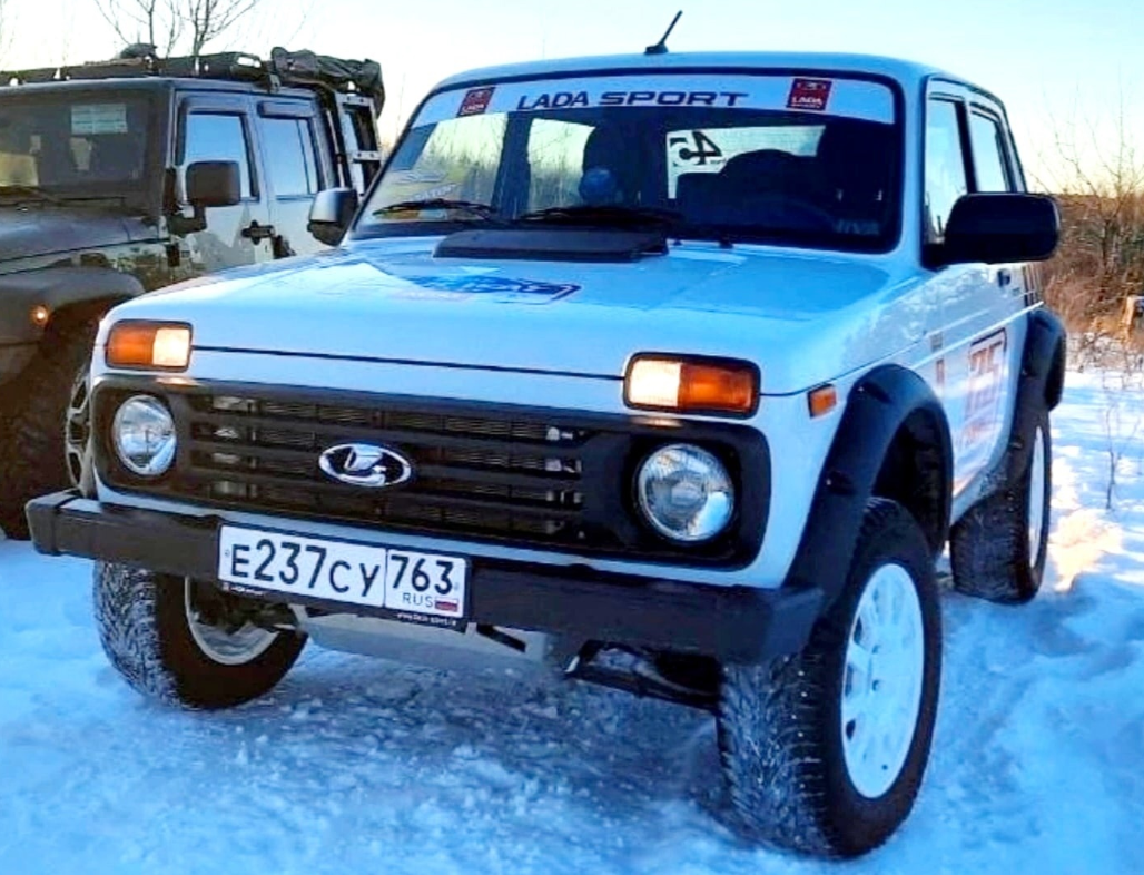 АвтоВАЗ показал внешность и салон новой «заряженной» версии Lada Niva с  новым двигателем | Андрей Якунин | Про авто | Дзен