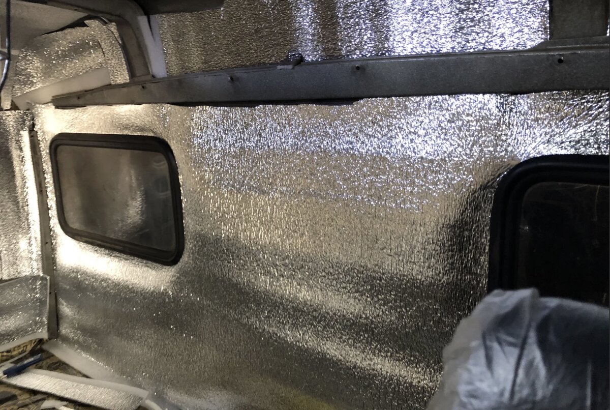 Вот так выглядит Пенофол. Фото не мое, взял с интернета