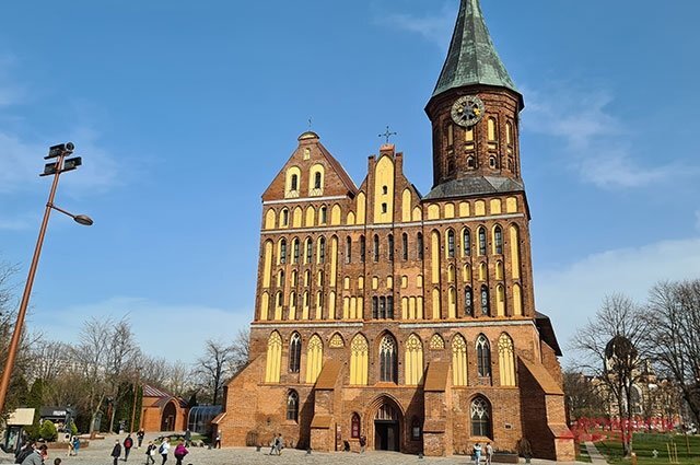    Какие топ-5 романтических мест в РФ можно посетить влюбленным 14 февраля?