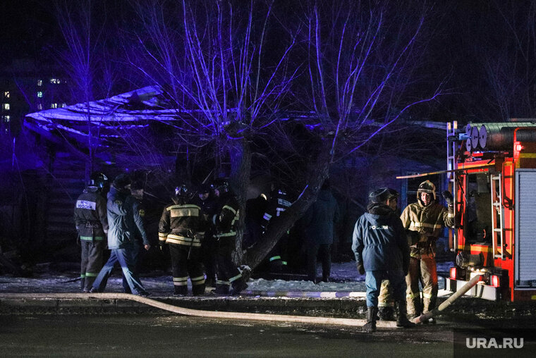    В Салехарде горел частный жилой дом — повреждена сауна