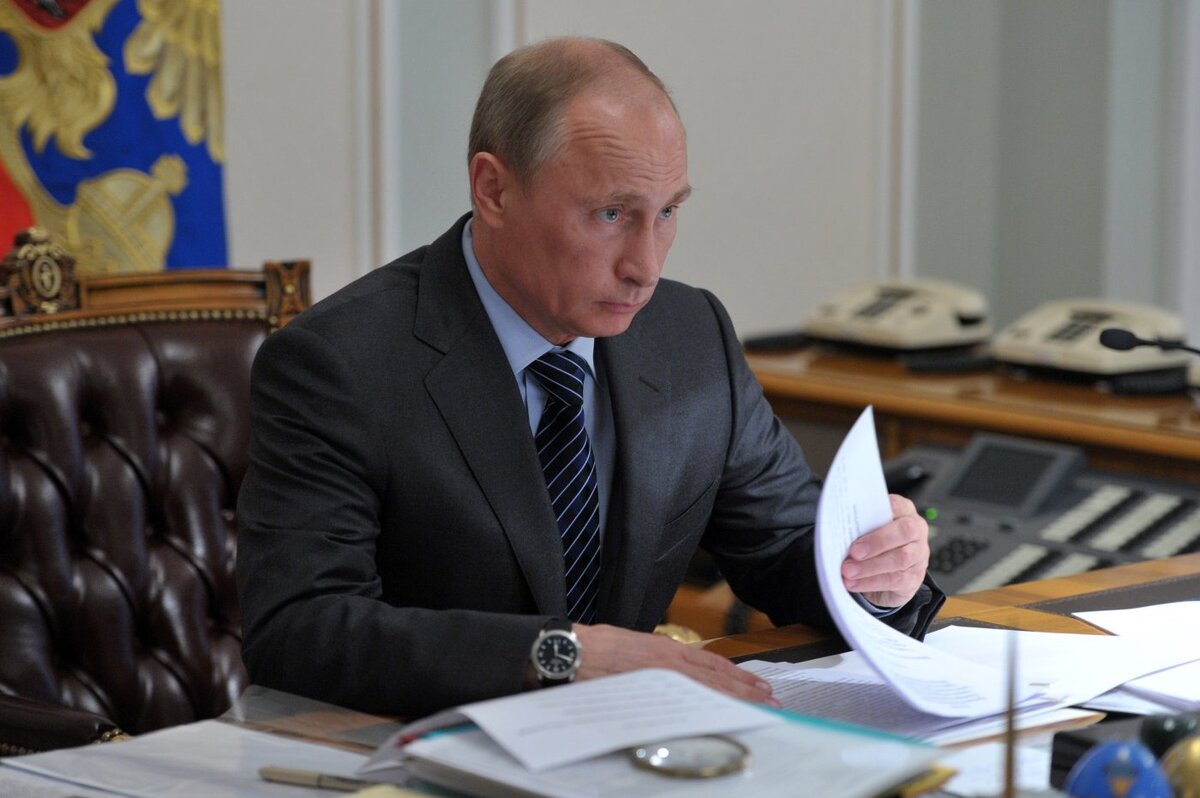    Путин присвоил Ханты-Мансийску звание «Город трудовой доблести»