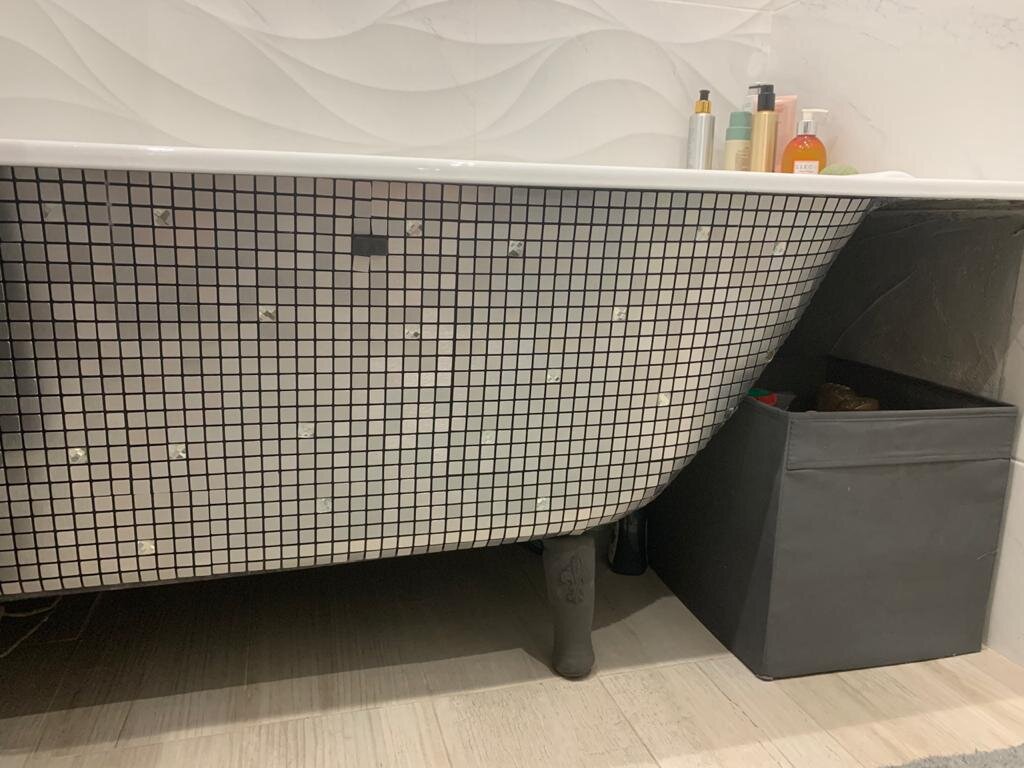 Раздвижной экран под ванну: особенности конструкции, установка своими руками