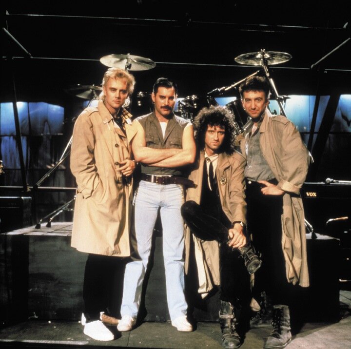 Музыканты на съемках клипа "Princes of the Universe"