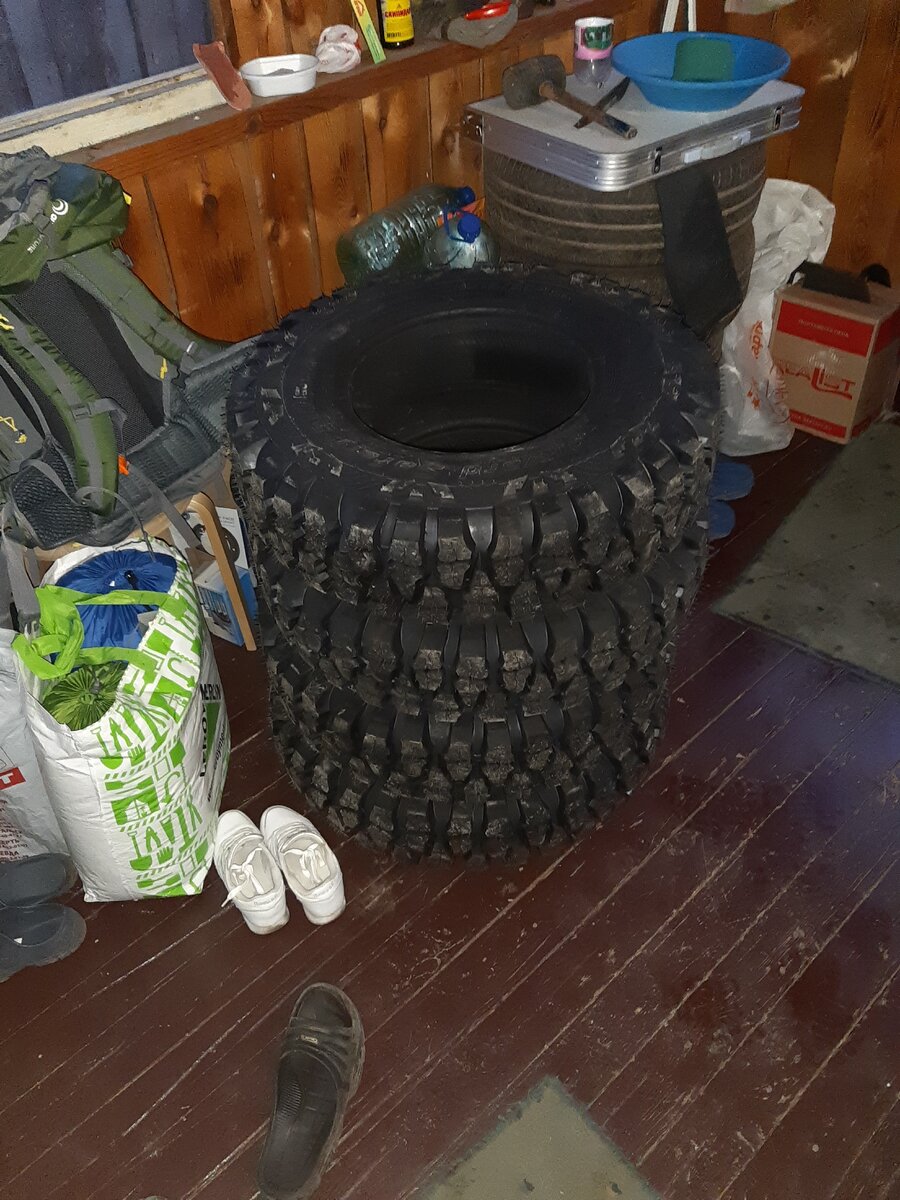 Грязевые шины Forward Safari 510, лебедка Electric Winch 12000 lbs., Лифт комплект +50 мм.