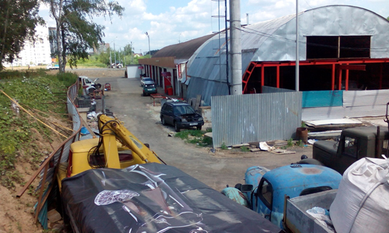 Раритетные грузовики. Вид сверху.