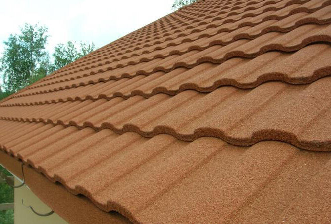Кровля из композитной металлочерепицы
