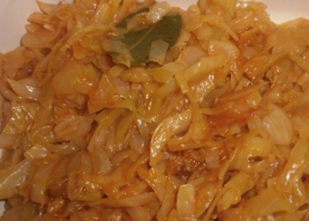 Капуста тушеная
