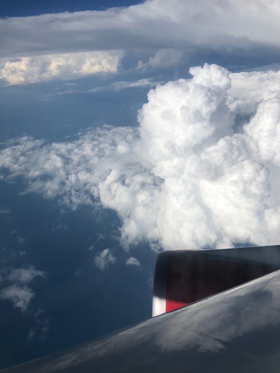 Вид из самолёта по пути из Сочи в Санкт-Петербург. Фото из личного архива.