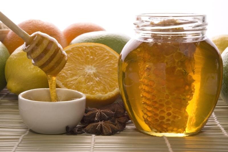 Нужно ли есть мед. Мед. Полезные советы для здоровья. Красота и здоровье советы. Лимонно медовая диета.
