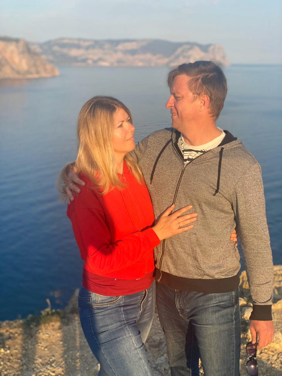 Мы с мужем. Правда, похожи? 