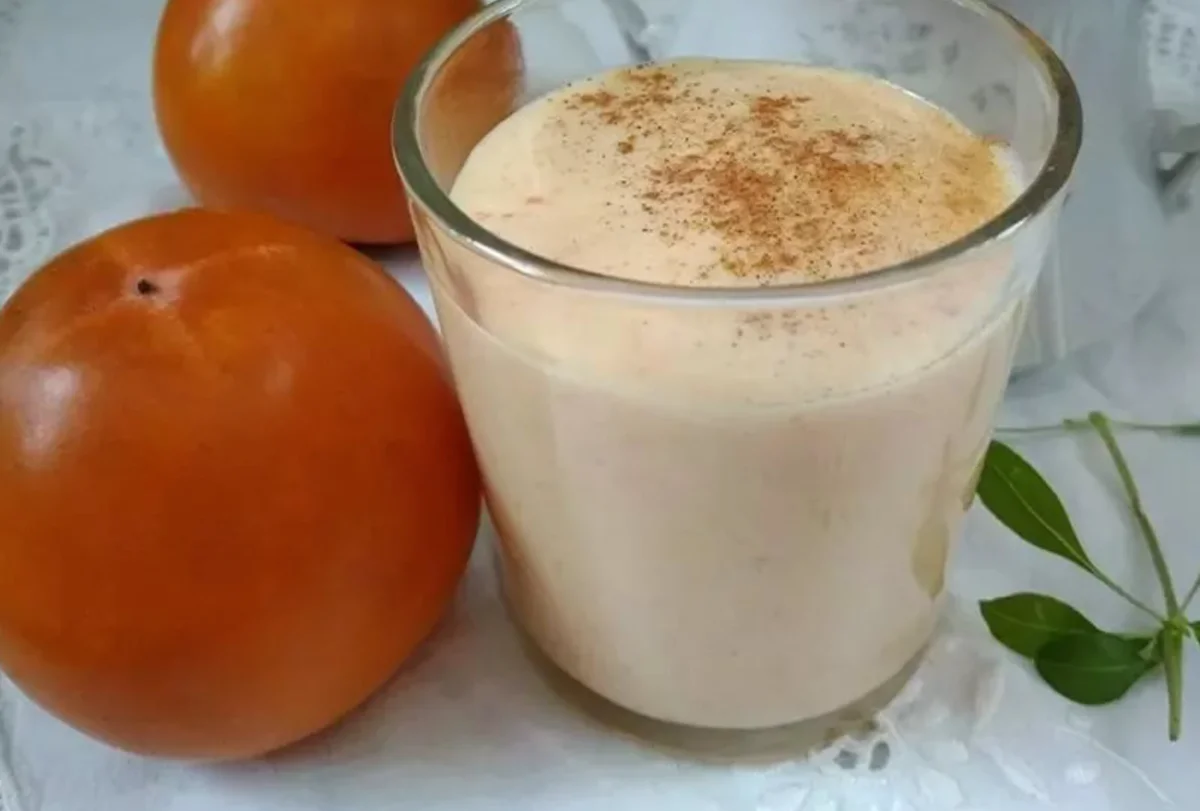 Овсяный смузи с хурмой