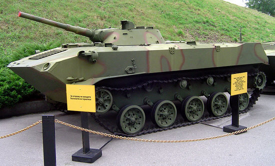 БМД-1 - первая серийная машина в СССР с алюминиевой броней, 1969 год