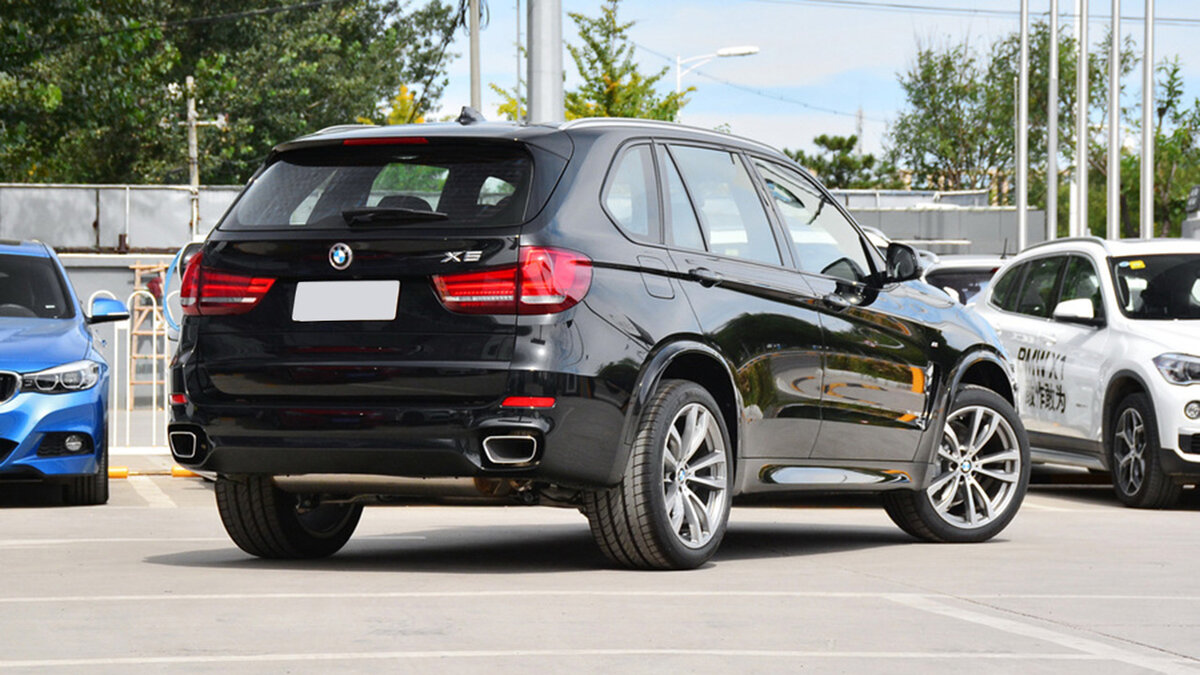 BMW X5, фото: njcar.ru