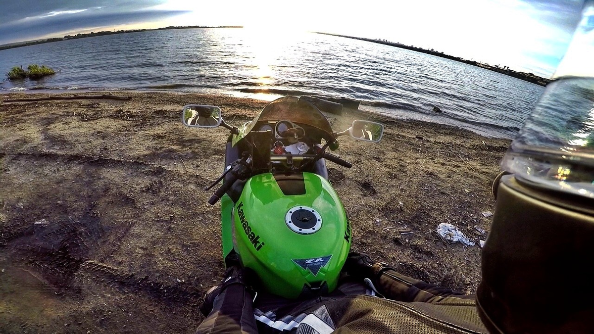 Путешествовал на Kawasaki zx7r