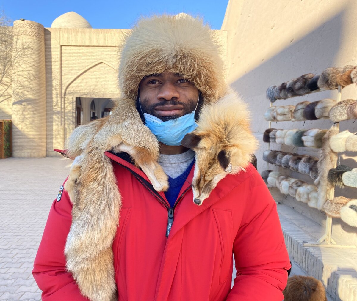 Один из виновников торжества Тайррел Старр, подписывающийся в твиттере как Русская Звезда. Вроде как учит русский для работы в пост-СССР.