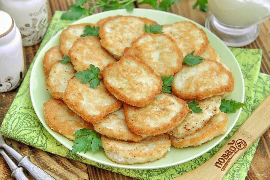 ИНГРЕДИЕНТЫ
Куриное филе 350 Грамм
Яйца 4 Штуки
Соль По вкусу
Черный молотый перец По вкусу
Растительное масло 50 Миллилитров
для жарки