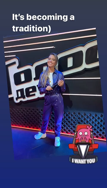 Агата Муцениеце за кулисами шоу «Голос». Фото: .instagram.com/agataagata/