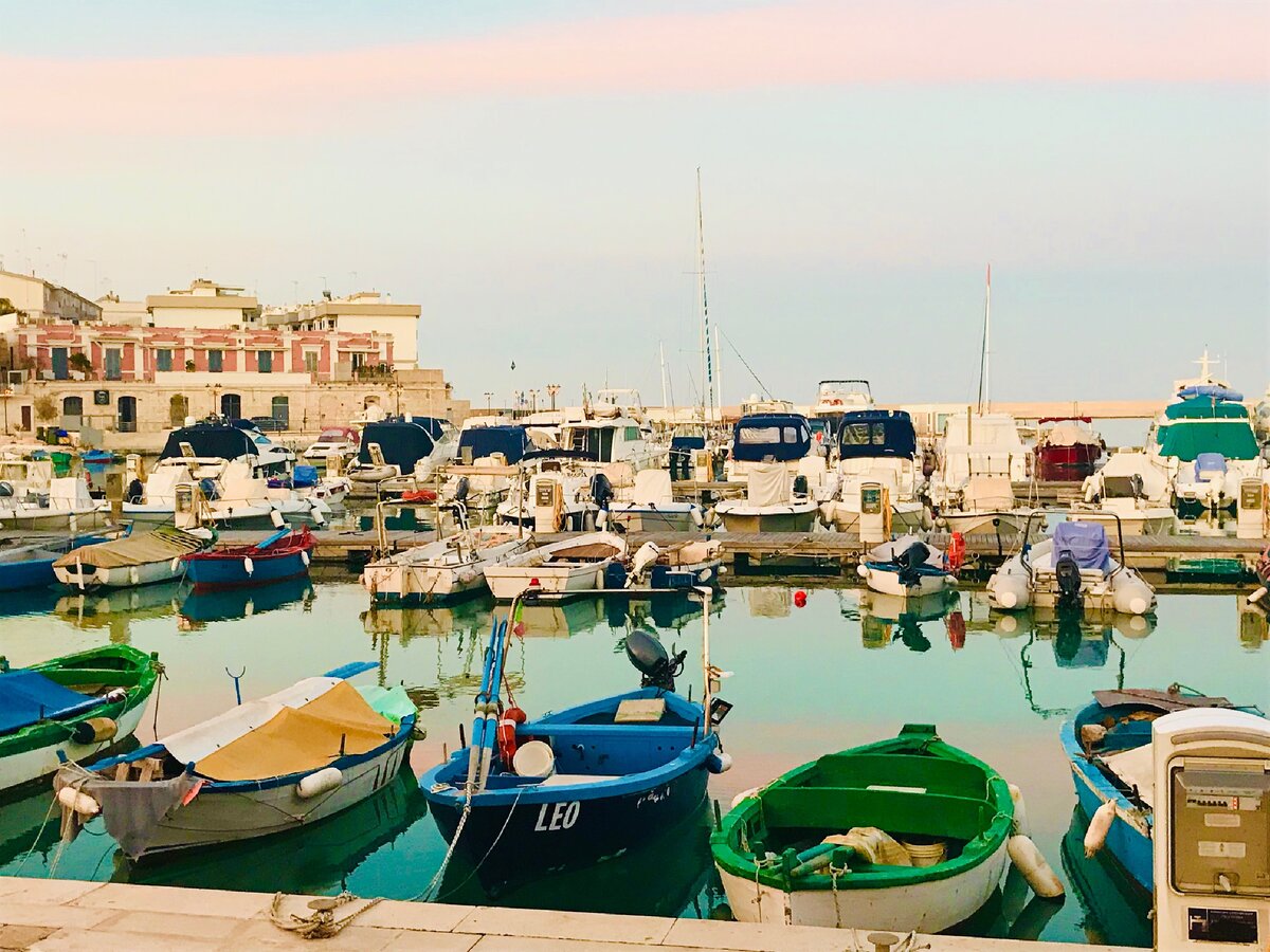 Почему итальянцы не хотят сдавать в аренду свои помещения. О ситуации и кризисе в Италии. Февраль 2021