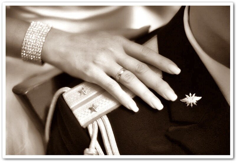 свадьба лейтенанта. хочешь стать женой генерала выйди замуж за лейтенанта. смешные фразы из фильмов. женой генерала выходи за лейтенанта. молодые лейтенанты.