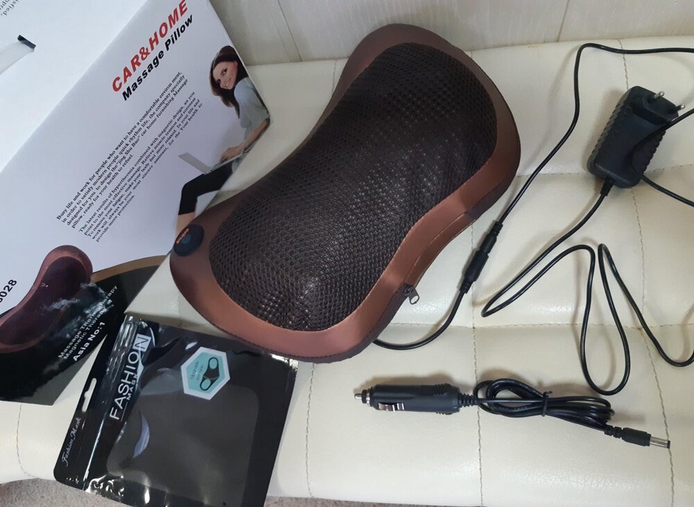 массажёром можно пользоваться как и дома, так и в машине (все нужные шнуры предоставлены)