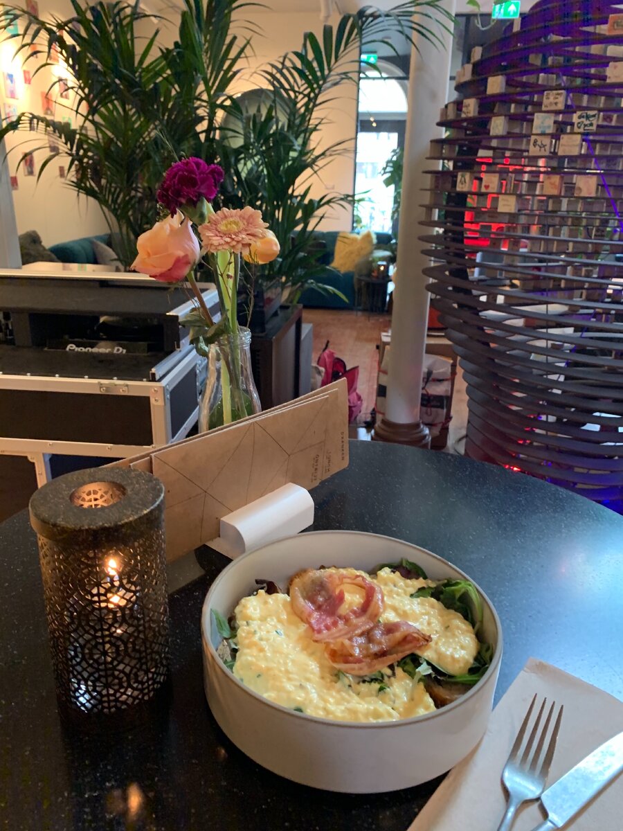 Фото из нашего отеля 