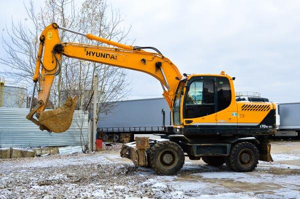 Пример: Hyundai 170  вес 16200 кг.