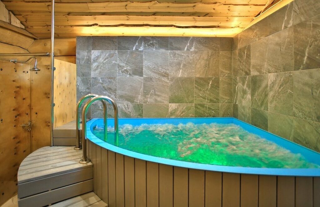 Маленькая баня с бассейном. Турсиб баня с бассейном. Мини бассейн в бане. Маленькая баня с бассейном. Маленькая баня с бассейном.