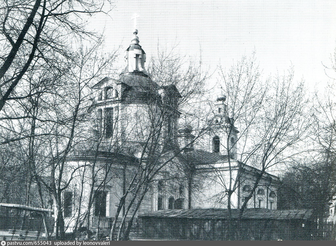 Церковь Николая Чудотворца, что в Кузнецах, Вишняковский переулок, 15, 1989 - 1994 г. Источник: «Памятники архитектуры Москвы. Замоскворечье». 