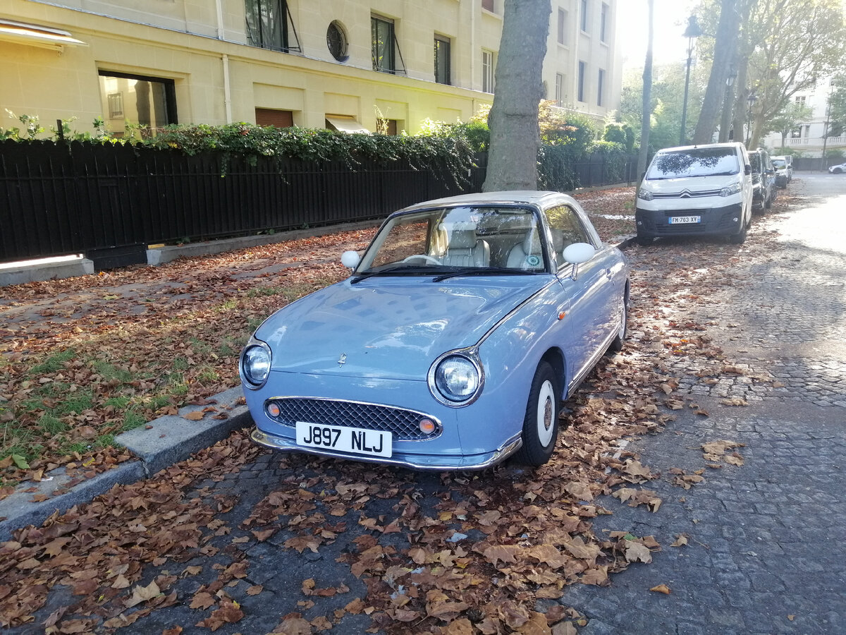 Обожаю такие машины в Париже