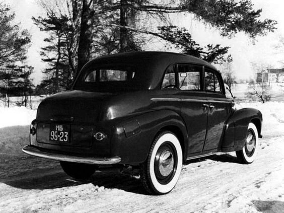 Москвич 401 www.pinterest.ru 