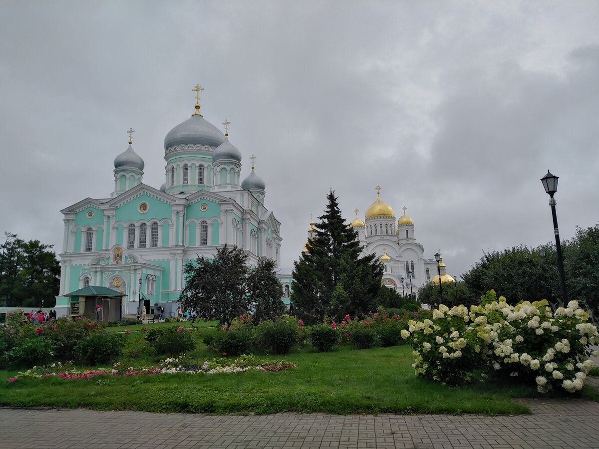 Искушение перед Причастием в Дивеево | Записки христианочки📝 | Дзен