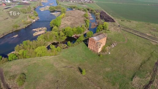 Купец адамов ливны где. Адамова мельница в Ливнах. Водяные мельницы в России. Адамова мельница в Ливнах при работе.