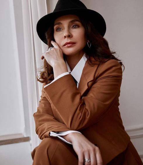 Главное, чтоб костюмчик сидел