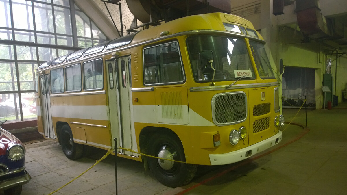 ПАЗ-672 в музее на Рогожском валу