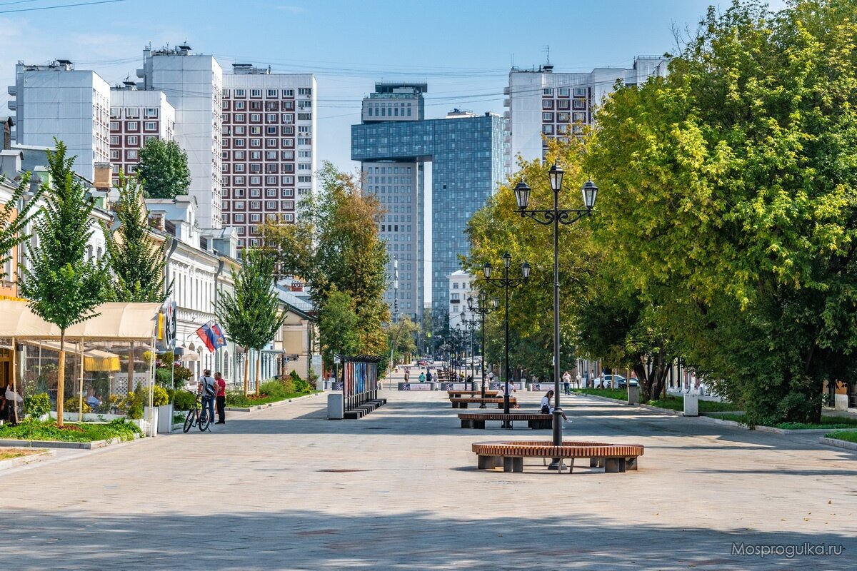 Школьная улица