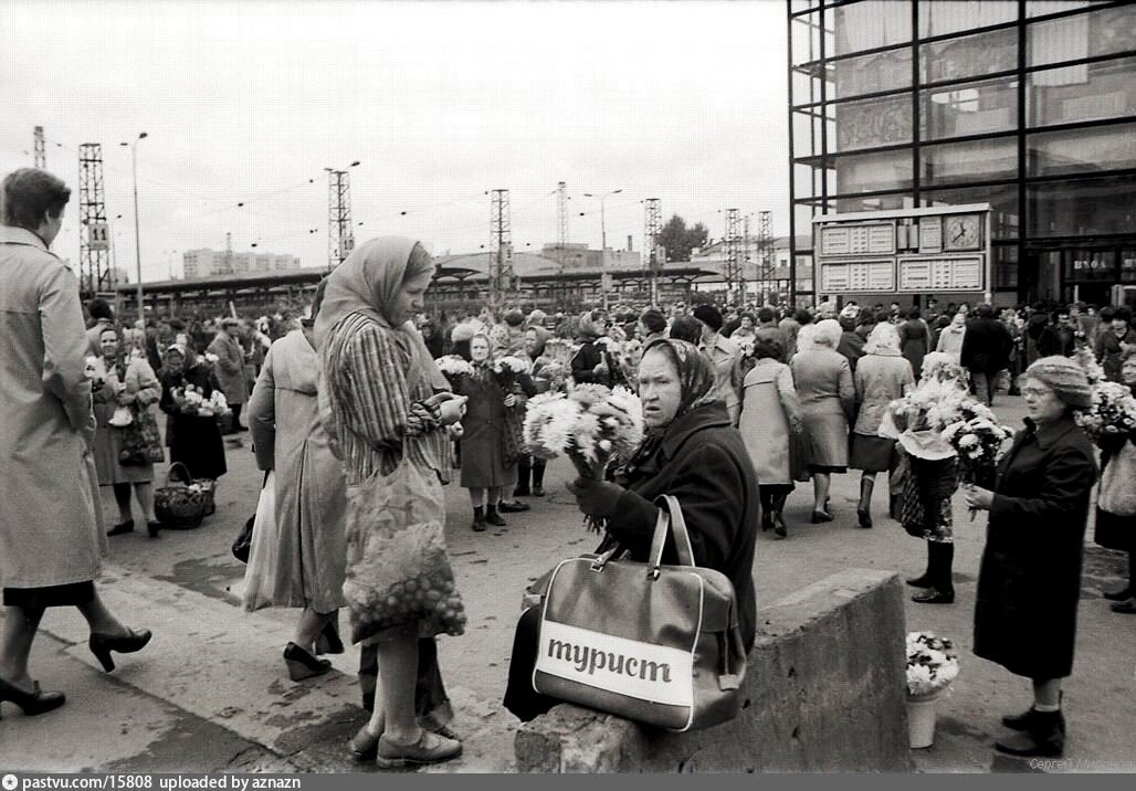 город куйбышев, 80-е годы. в 1970 е и 1980 е годы. ссср 1974 год москва. в 1970 е и 1980 е годы. москва 1974 год.