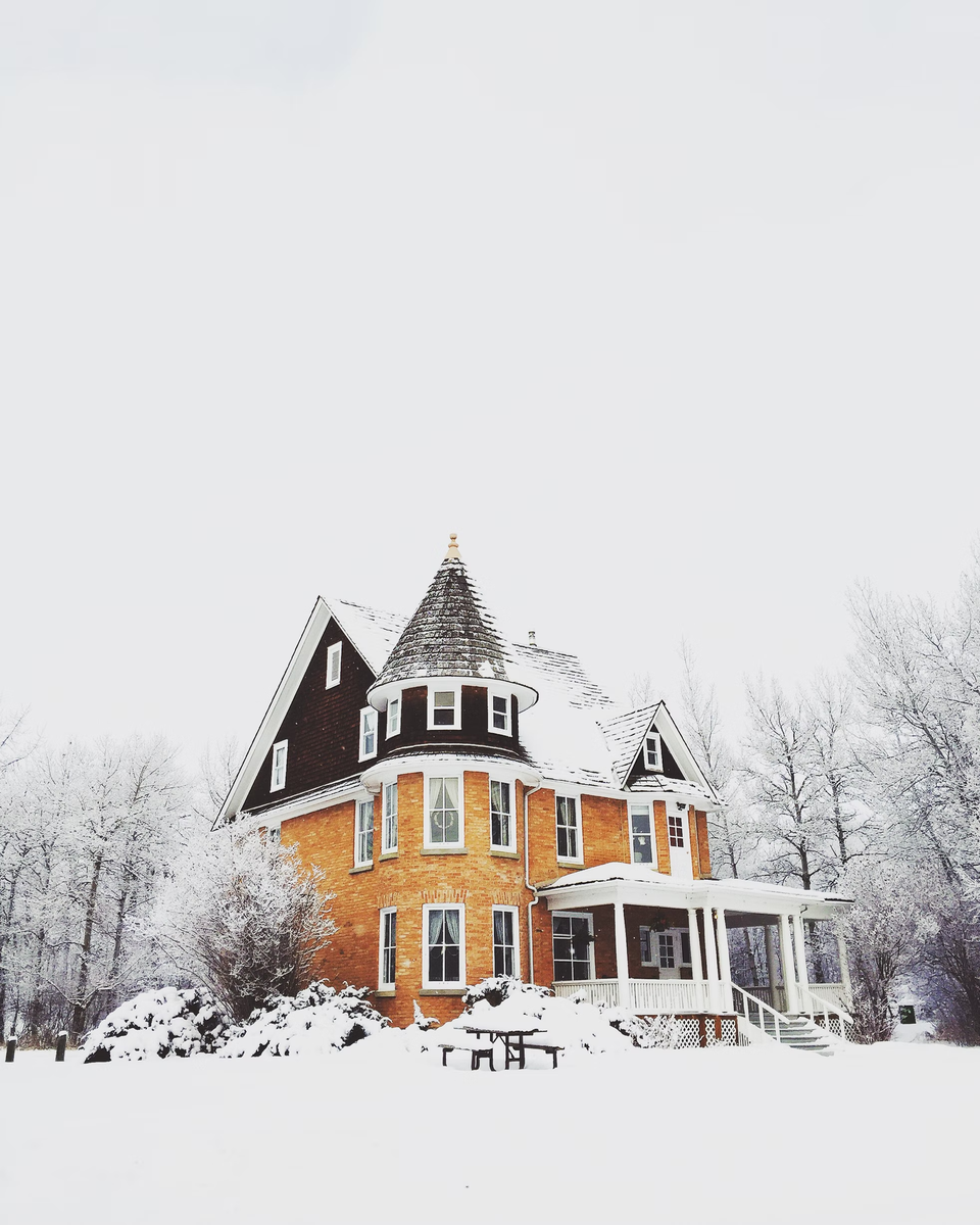 Photo by Nathan Walker https://unsplash.com/@nwphoto on Unsplash.com