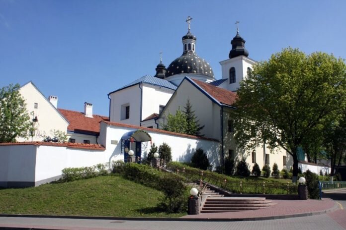 
Свято-Рождество-Богородичный ставропигиальный женский монастырь. Источник: https://3pulse.com/en/photo/sight-1727621-belarus-by-eduard-kurilovich-6e44ea