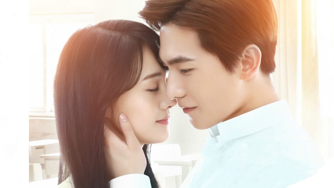 Если ты давно читаешь меня, то знаешь, что еще существует одноименный фильм. К чему я это говорю? Да к тому, что там химия между актерами действительно удалась