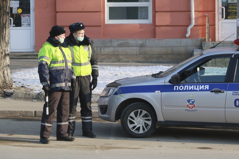     Безопасность дорожного движения обеспечивают почти 300 сотрудников Госавтоинспекции Олег УКЛАДОВ