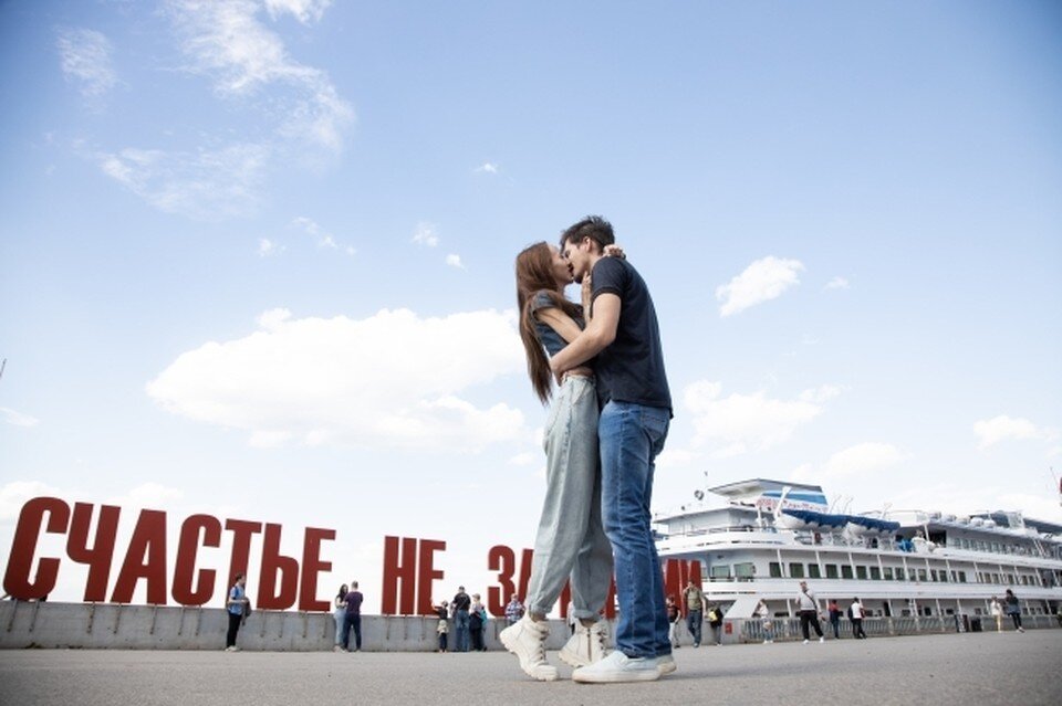     Россияне почти на 70% стали активнее пользоваться онлайн-сервисами для знакомств Николай ОБЕРЕМЧЕНКО