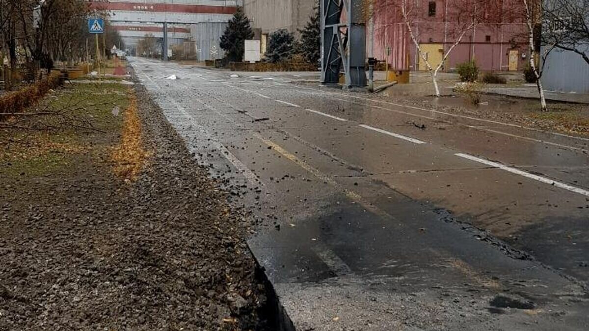    Последствия массированного артиллерийскоого обстрела Запорожской АЭС со стороны ВСУ© РИА Новости