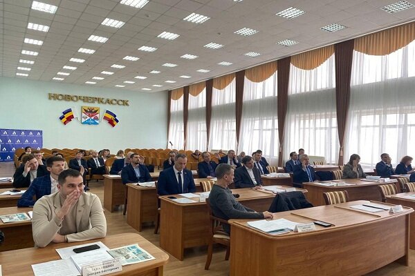 Заседание городской Думы. Фото ruffnews.ru